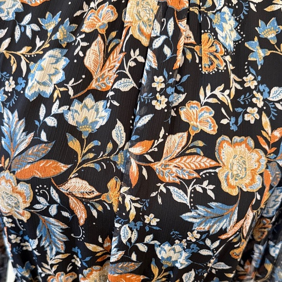 Express Long Sheer Sleeve Ruffled Floral Dress Size Medium - Picture 2 of 14